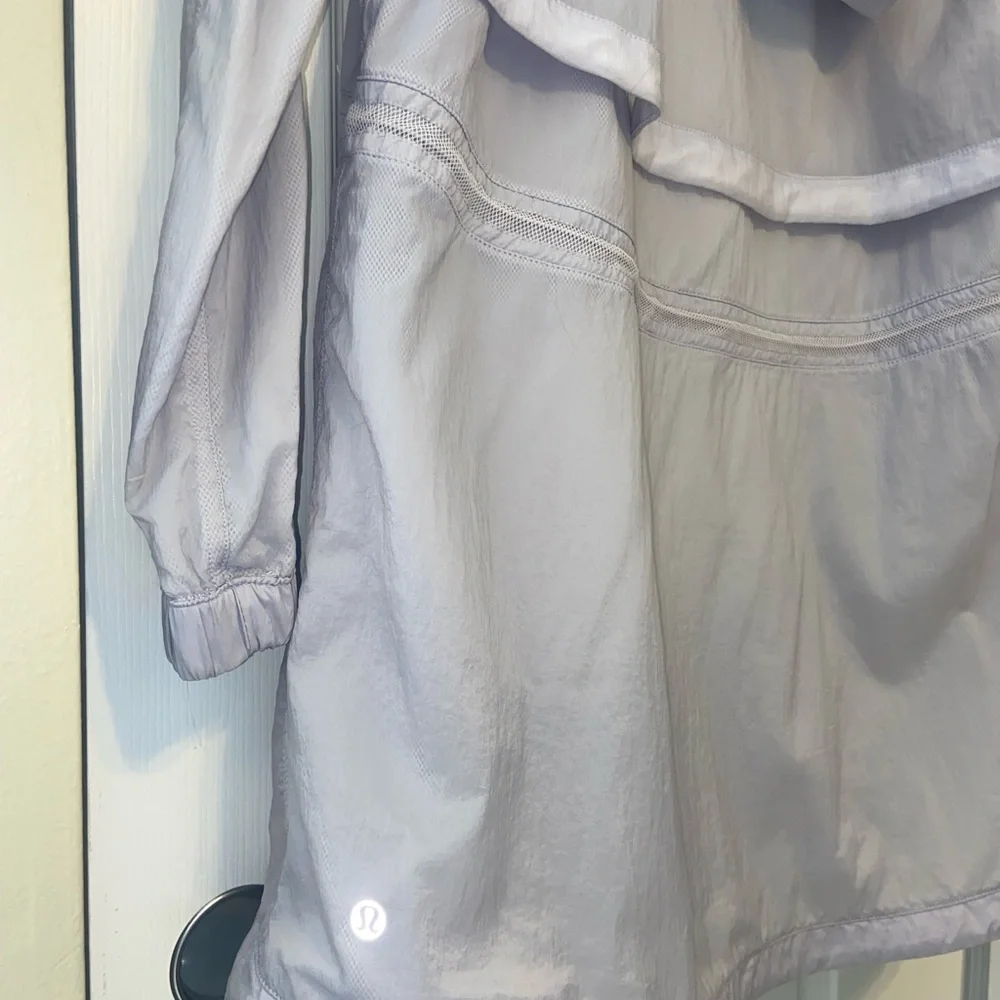 Lululemon In The Clear Jacket - Picture 5 of 5